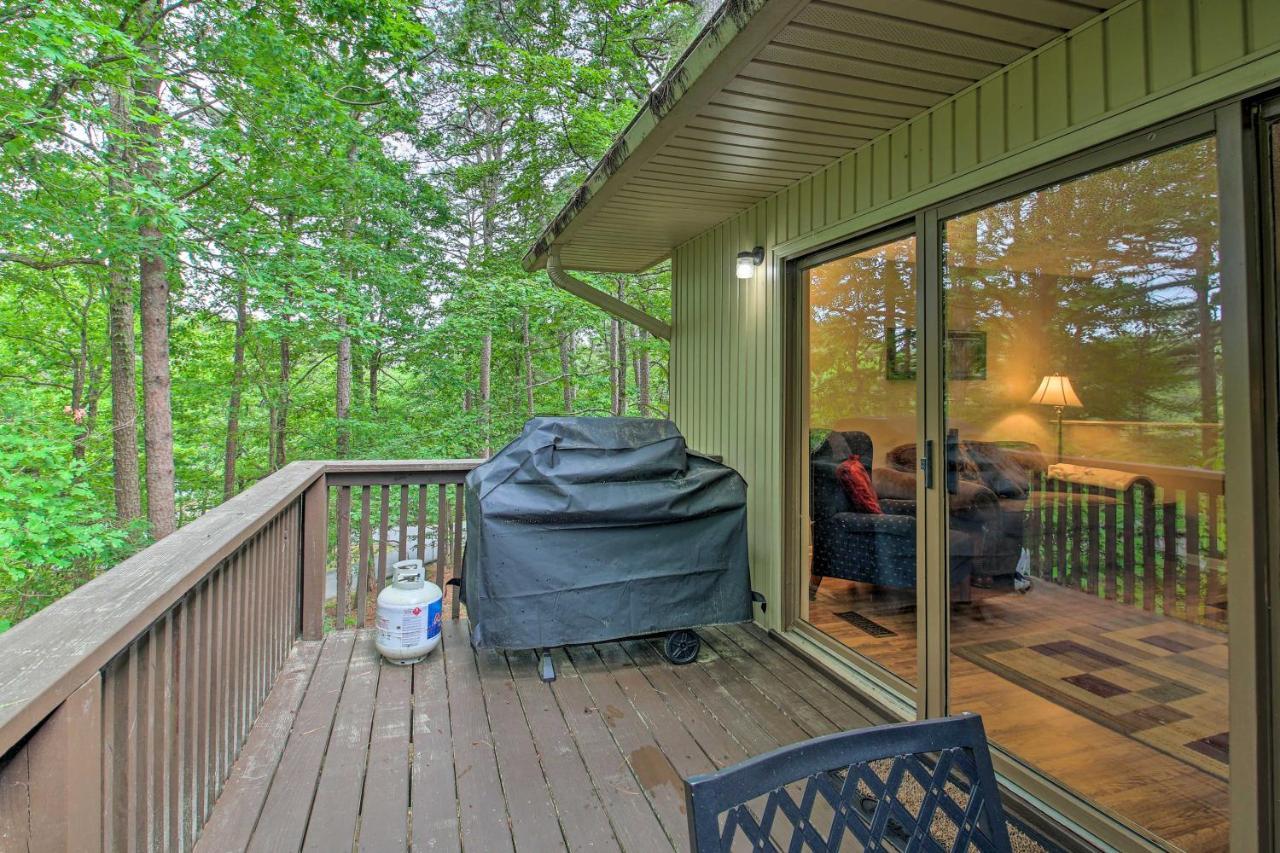Hot Springs Village Retreat With Deck 3 Mi To Golf! Buitenkant foto
